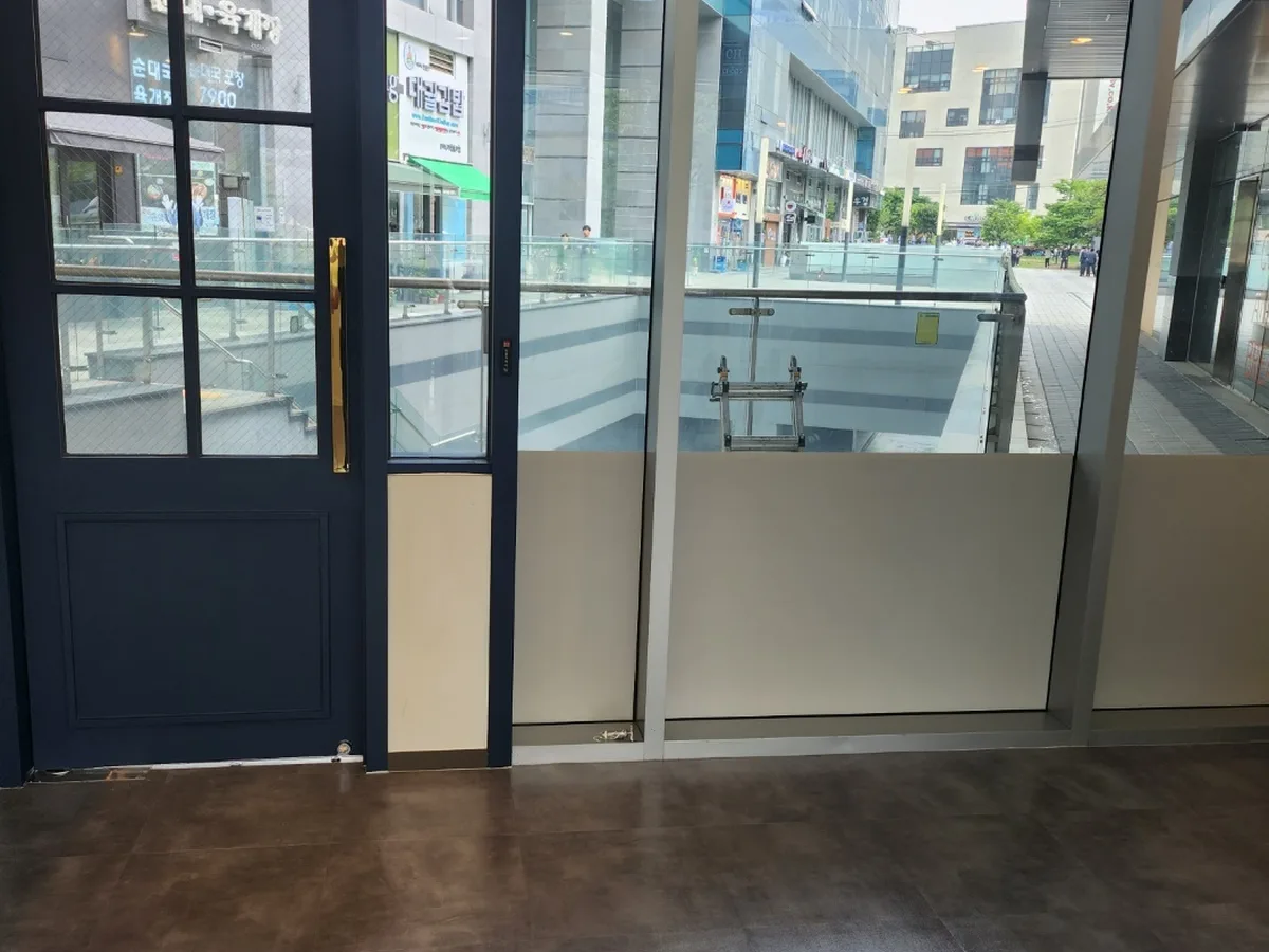 순천시 서면 점포 카운터 검사실 위생청소 사례 - 행진크린